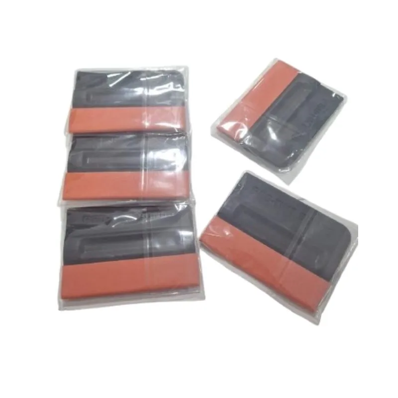 [3070] ESPATULA PLASTICA PRO IMANTADA 7x10 cm ANTIRAYON